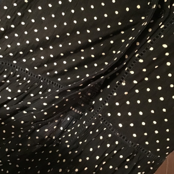 Anthropologie Women’s Black Polka Dot Pattern Top - Picture 6 of 7